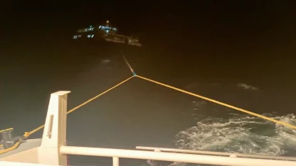 Fethiye açıklarında arızalanan tekne kurtarıldı