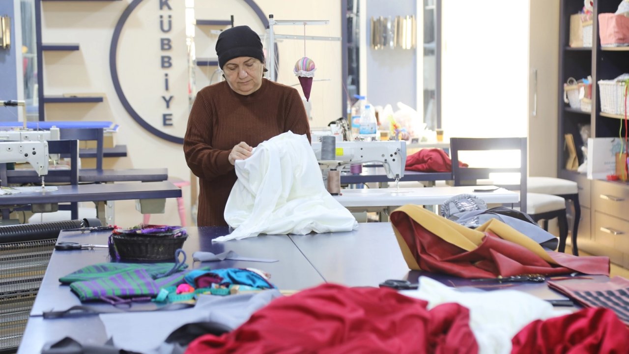 Gaziantep'in saray kumaşı 'kutnu' geleceğe taşınıyor