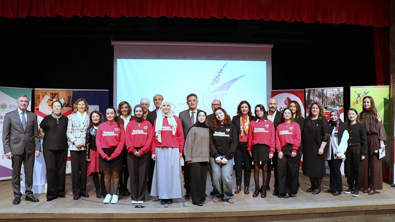 GTÜ ev sahipliğinde gençleri sanayiyle buluşturan model tanıtıldı