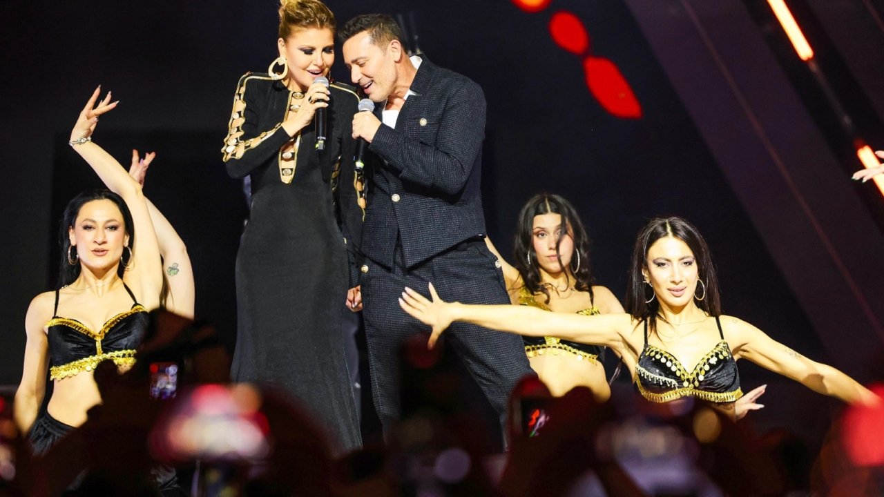 Gülben Ergen ve Mustafa Sandal’dan sürpriz düet