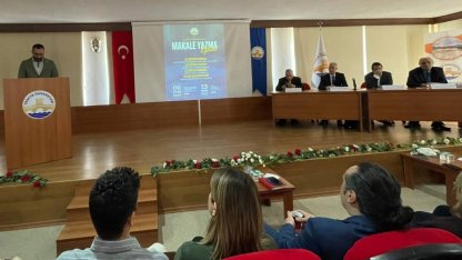 İpsala MYO akademisyenleri 'bilimsel yayıncılık' için Keşan’da buluştu