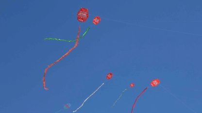 İstanbul Çekmeköy’de gökyüzünde renk cümbüşü