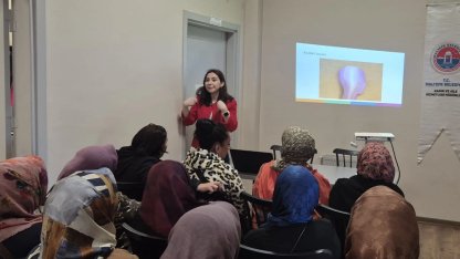 İstanbul Maltepe'de kadın sağlığı için farkındalıklar sürüyor