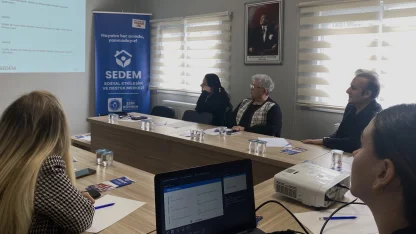 İstanbul Maltepe'de muhtarlara toplumsal cinsiyet eşitliği semineri