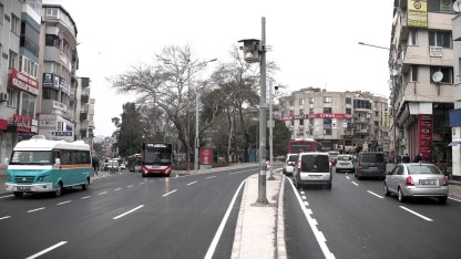 İzmir Buca’da asfalt seferberliği