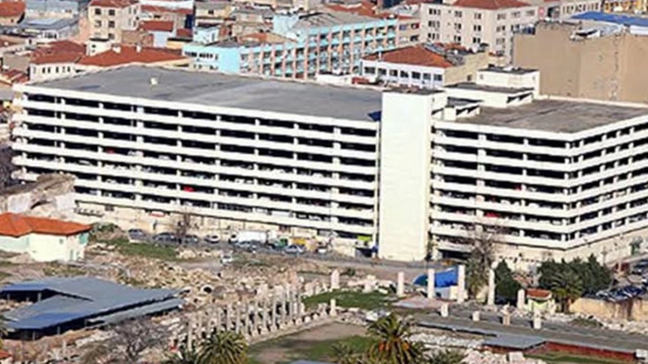 İzmir Büyükşehir’den Çankaya Otoparkı açıklaması: Hizmet zorunlu durduruldu!