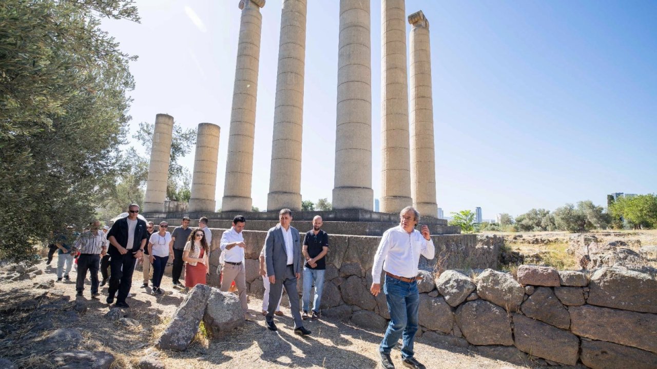 İzmir turizmde iddiasını büyütüyor