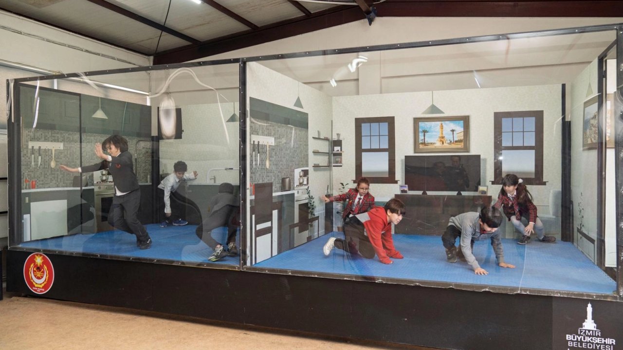 İzmir’de afet bilinci sanal gerçeklikle güçleniyor