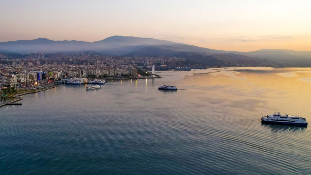 İzmir'de bilim insanlarından 'havza bazlı çözüm' çağrısı