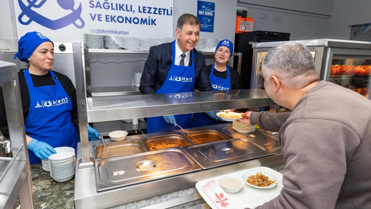 İzmir’de bu sofra 25 TL!