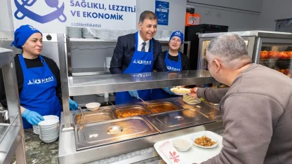 İzmir’de bu sofra 25 TL!