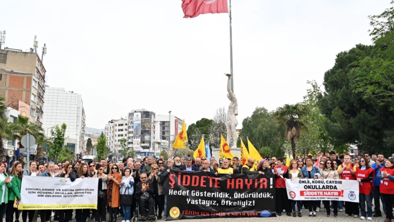 İzmir'de güvenli eğitim eylemi