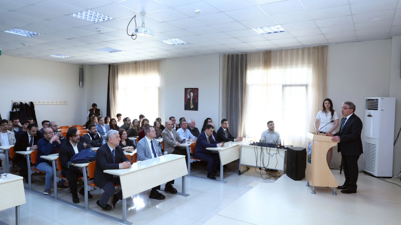 İzmir'de yenilenebilir enerji çalıştayı