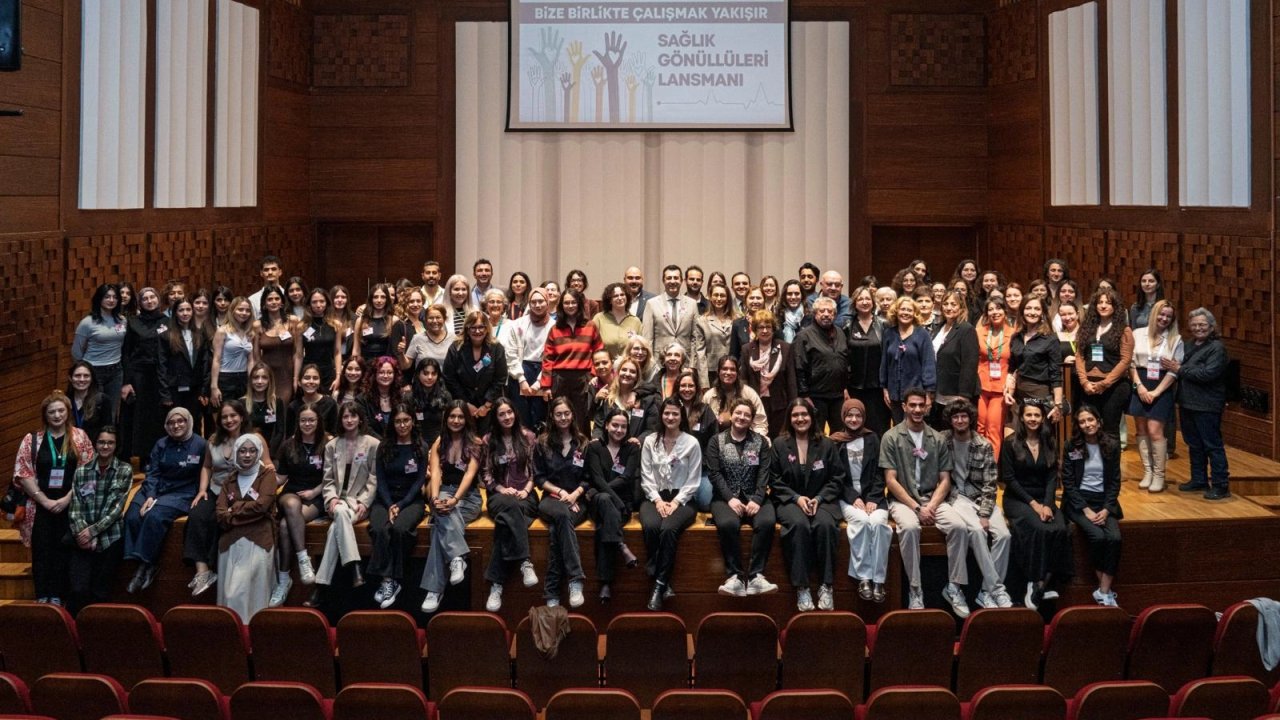 İzmir’in gönüllü sağlıkçıları sahaya iniyor