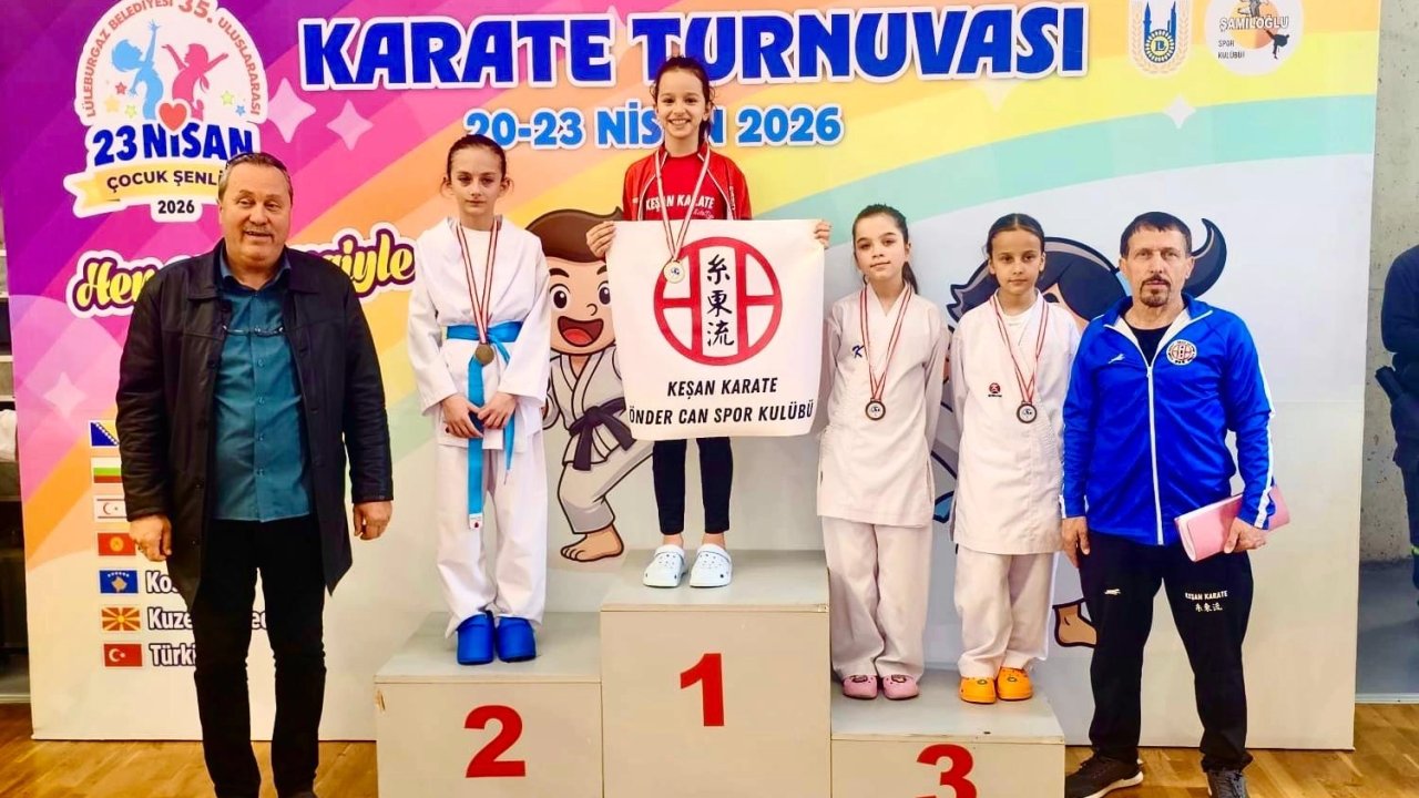 Karatecilerden Keşan’a madalya yağmuru