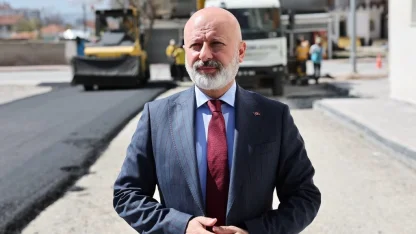 Kayseri Kocasinan'ın yolları geniş ve konforlu