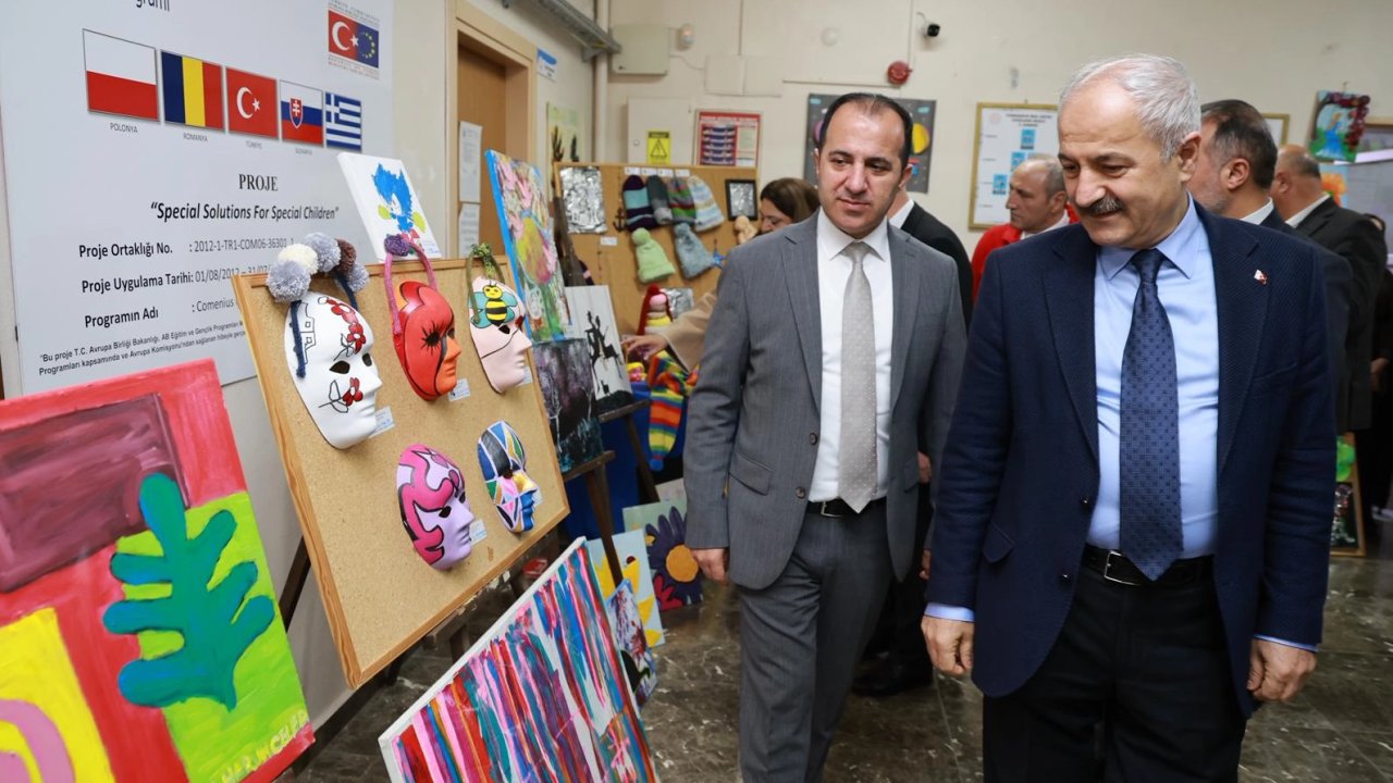 Kocaeli Gebze’de otizm farkındalığına anlamlı program