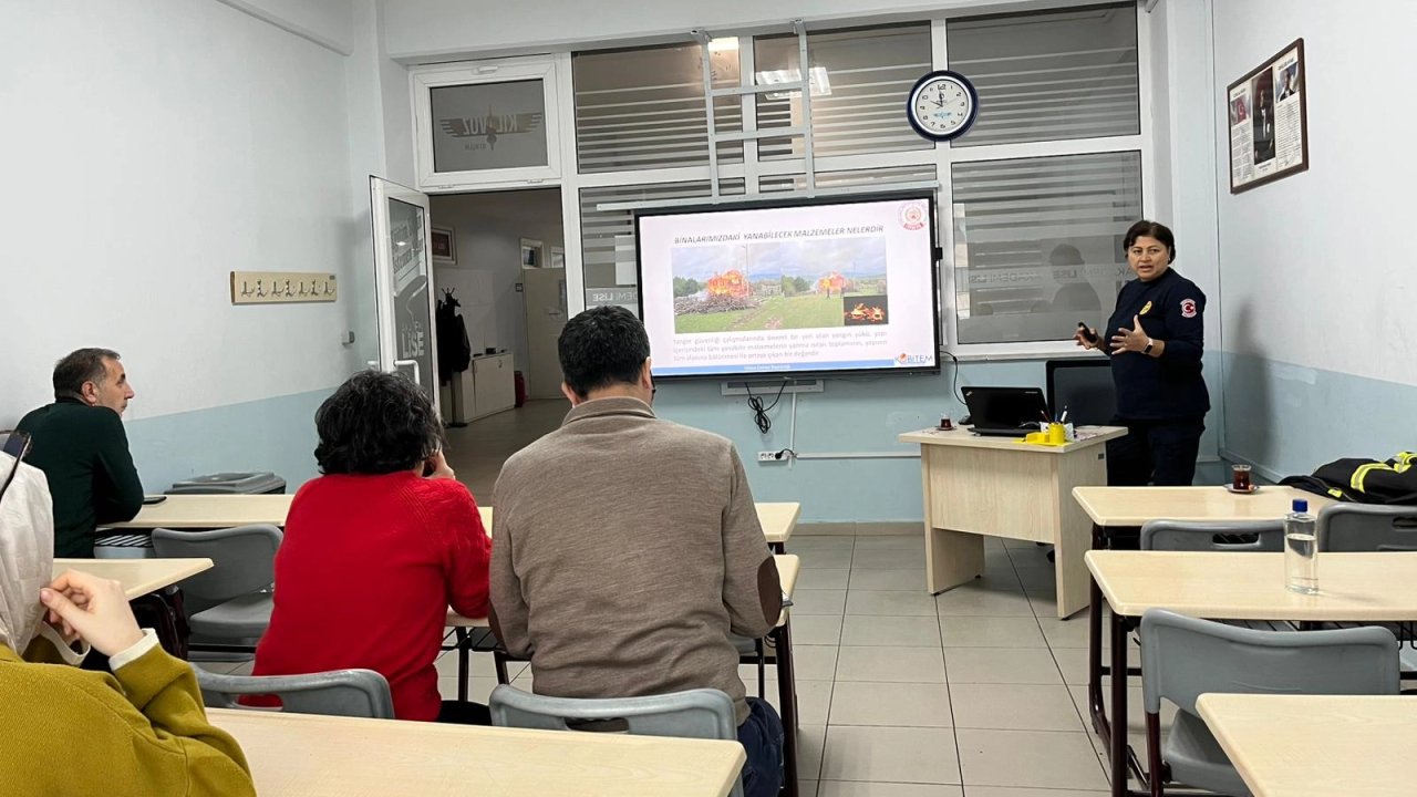 Kocaeli’nde Bilgievleri personeline yangın güvenliği eğitimi