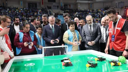 KODELİG'26 Ulusal Robot Yarışması başladı