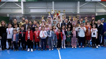 Konya Karatay'da 23 Nisan Turnuvası kupalarla taçlandı