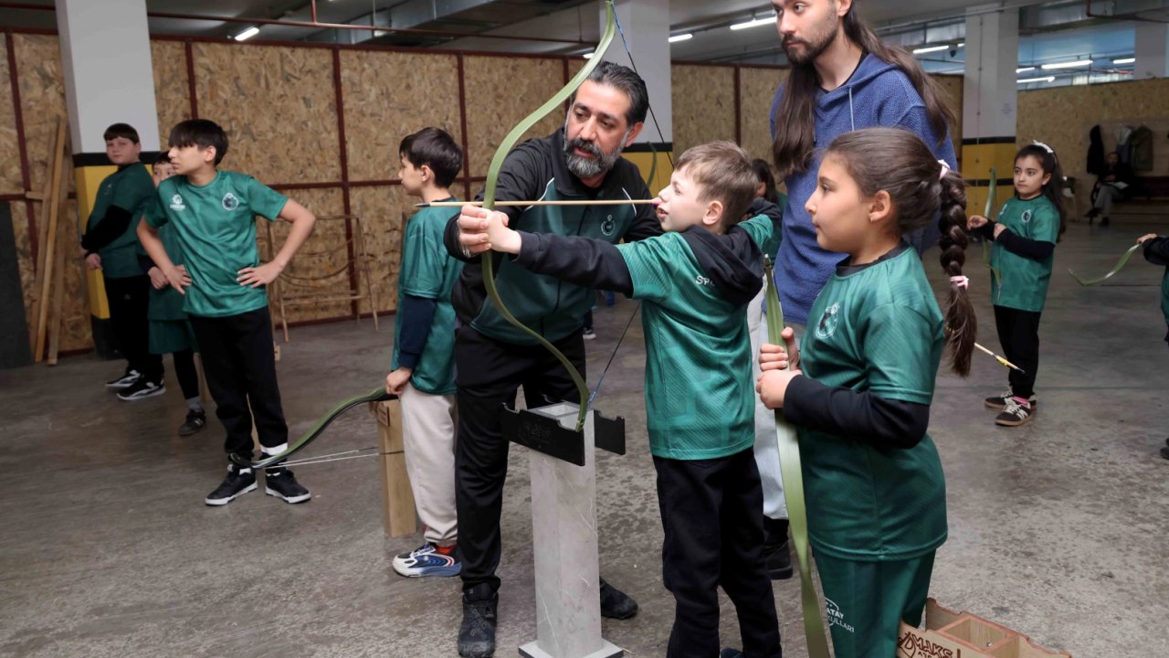 Konya Karatay’da kış spor okullarına yoğun ilgi