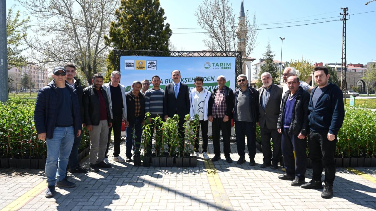Konya’da çiftçiye yüzde 50 hibe ile meyve fidanı desteği
