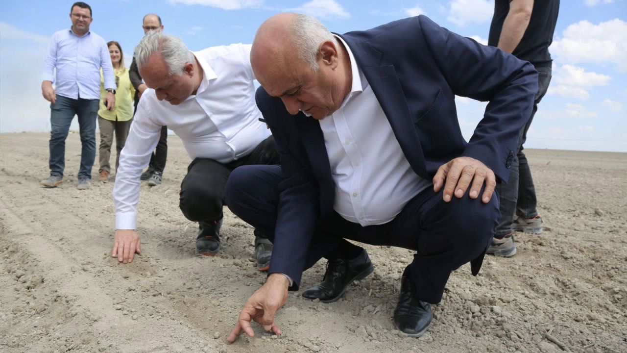 Konya'da PANKOBİRLİK pancar ekimine başladı