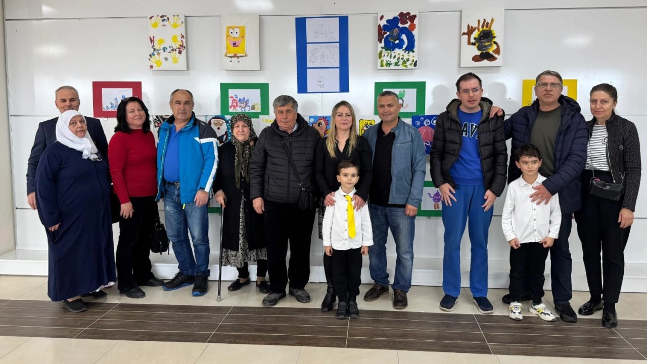 Küçük ressam Yağız Baladur’dan muhteşem sergi