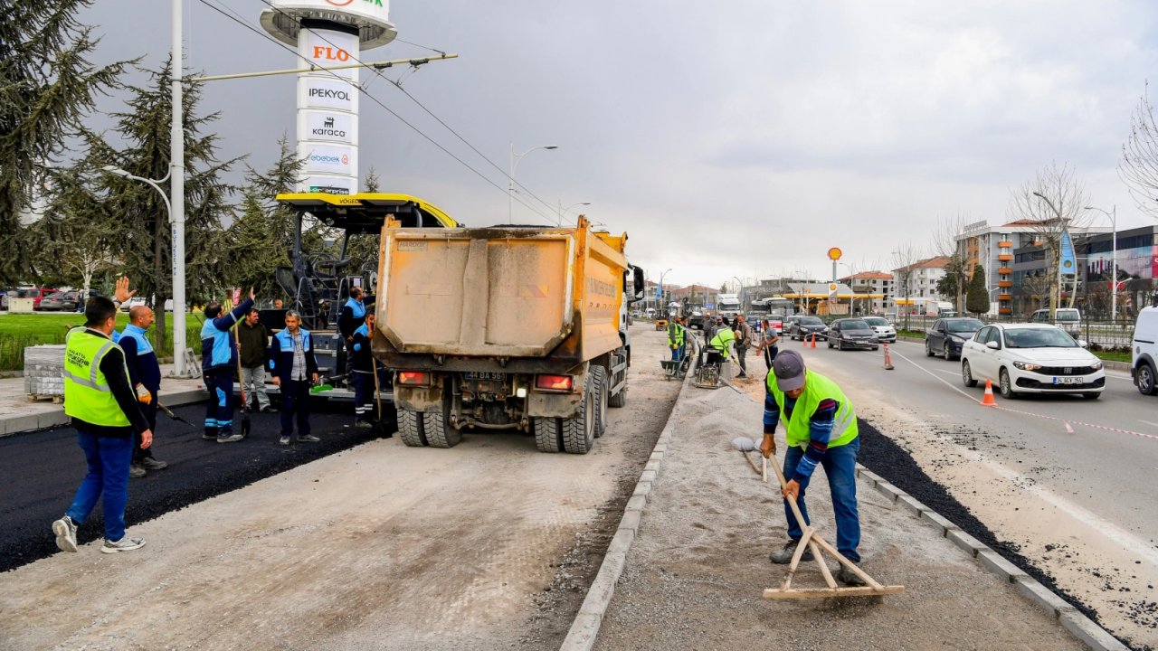 Malatya'da çevreyolu yan yolları yenileniyor