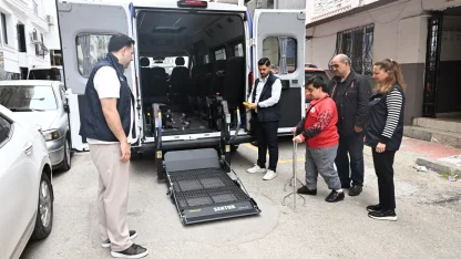 Manisa'da nakil araçları hizmette