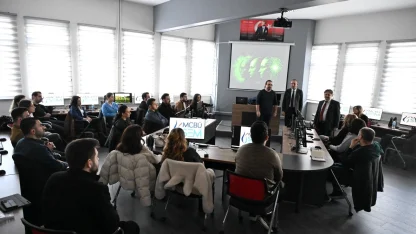 Manisa’da yerel yönetimlerde yapay zeka eğitimi