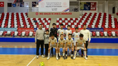 Mardin Kasımiye Ortaokulu Futsal Takımı, Muş’ta şampiyon oldu!