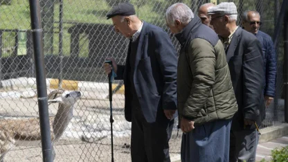 Mersin Büyükşehir, emeklileri doğayla buluşturuyor