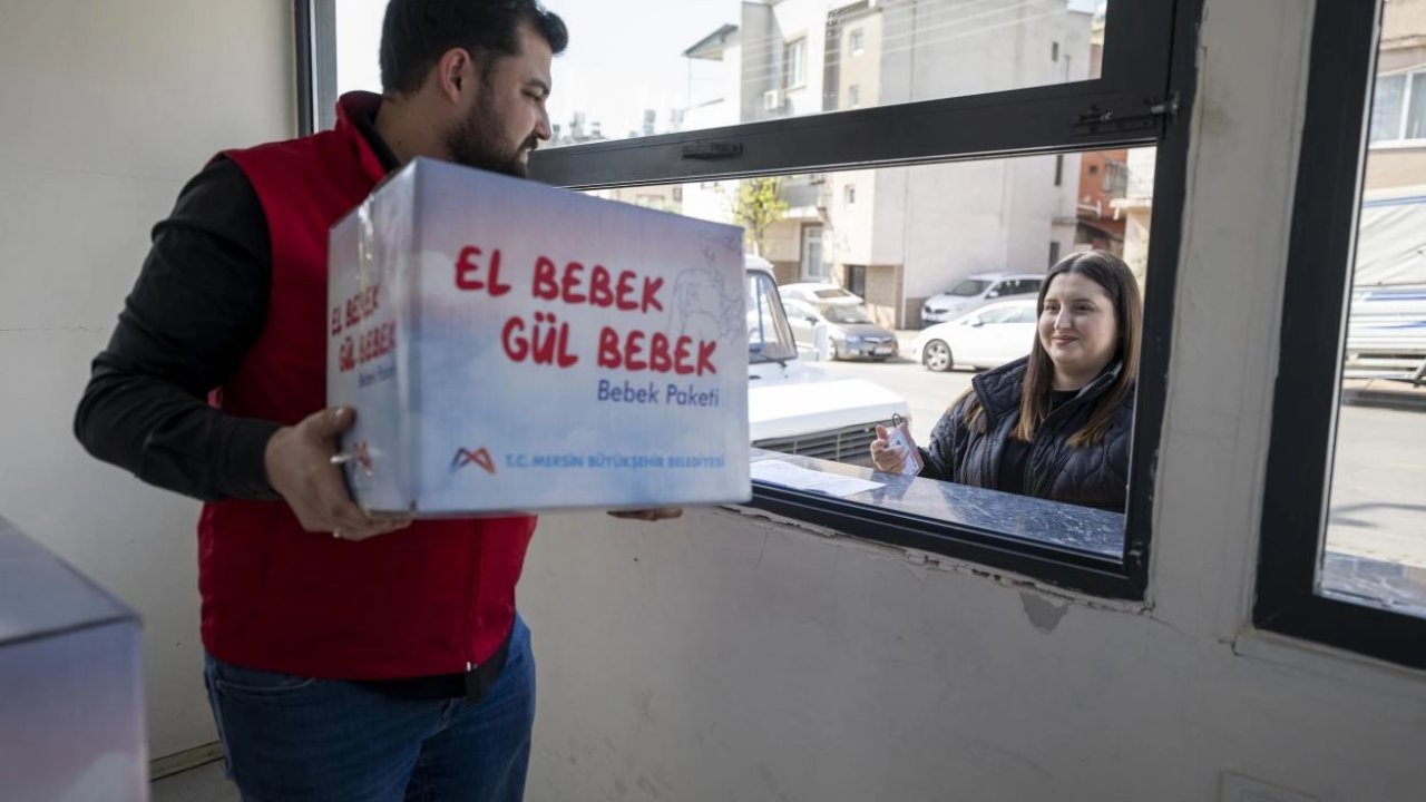 Mersin’de bebeklere “El Bebek Gül Bebek” desteği