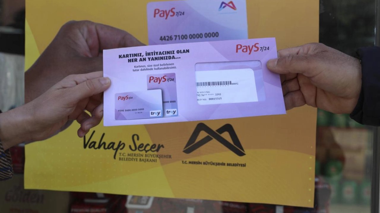 Mersin’de Halk Kart ile hem yurttaşa hem esnafa destek
