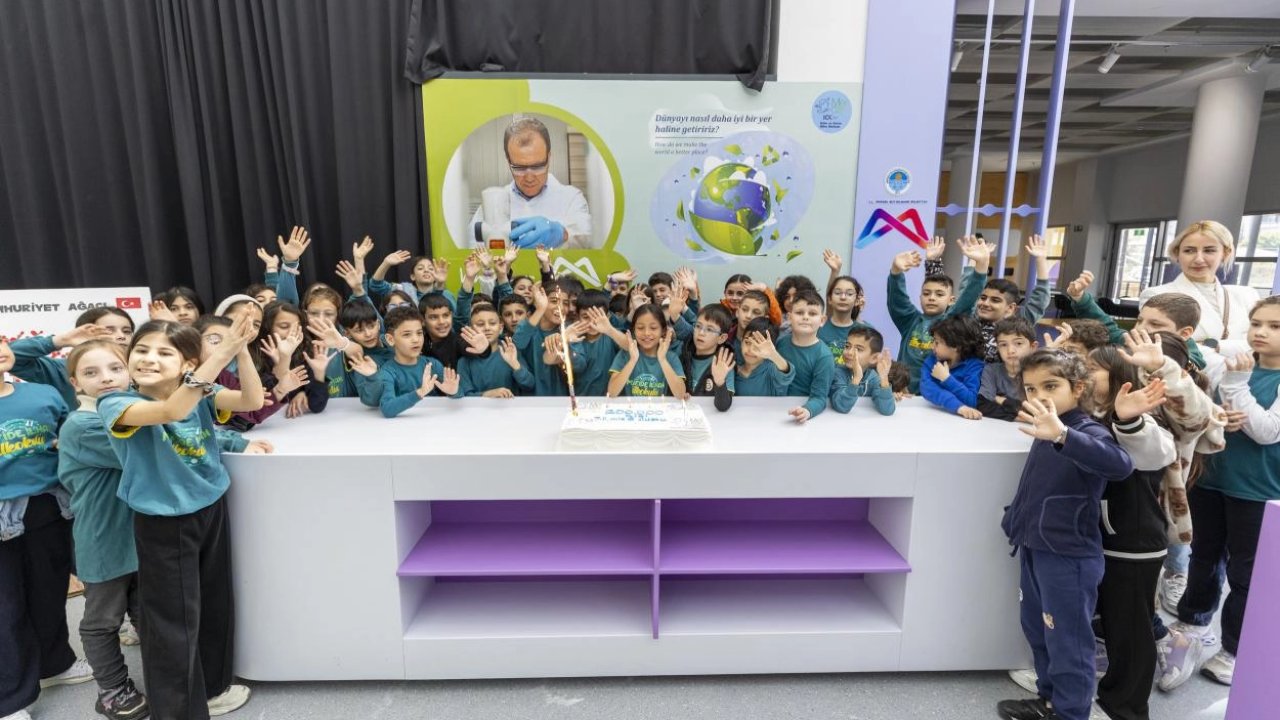 Mersin'de Mercan Bilim Merkezi 200 bin ziyaretçiye ulaştı