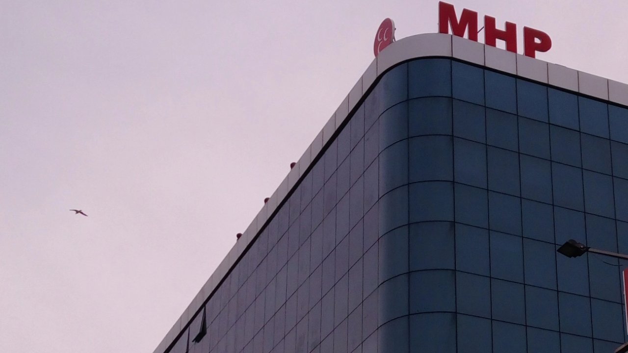 MHP İstanbul Teşkilatı feshedildi!