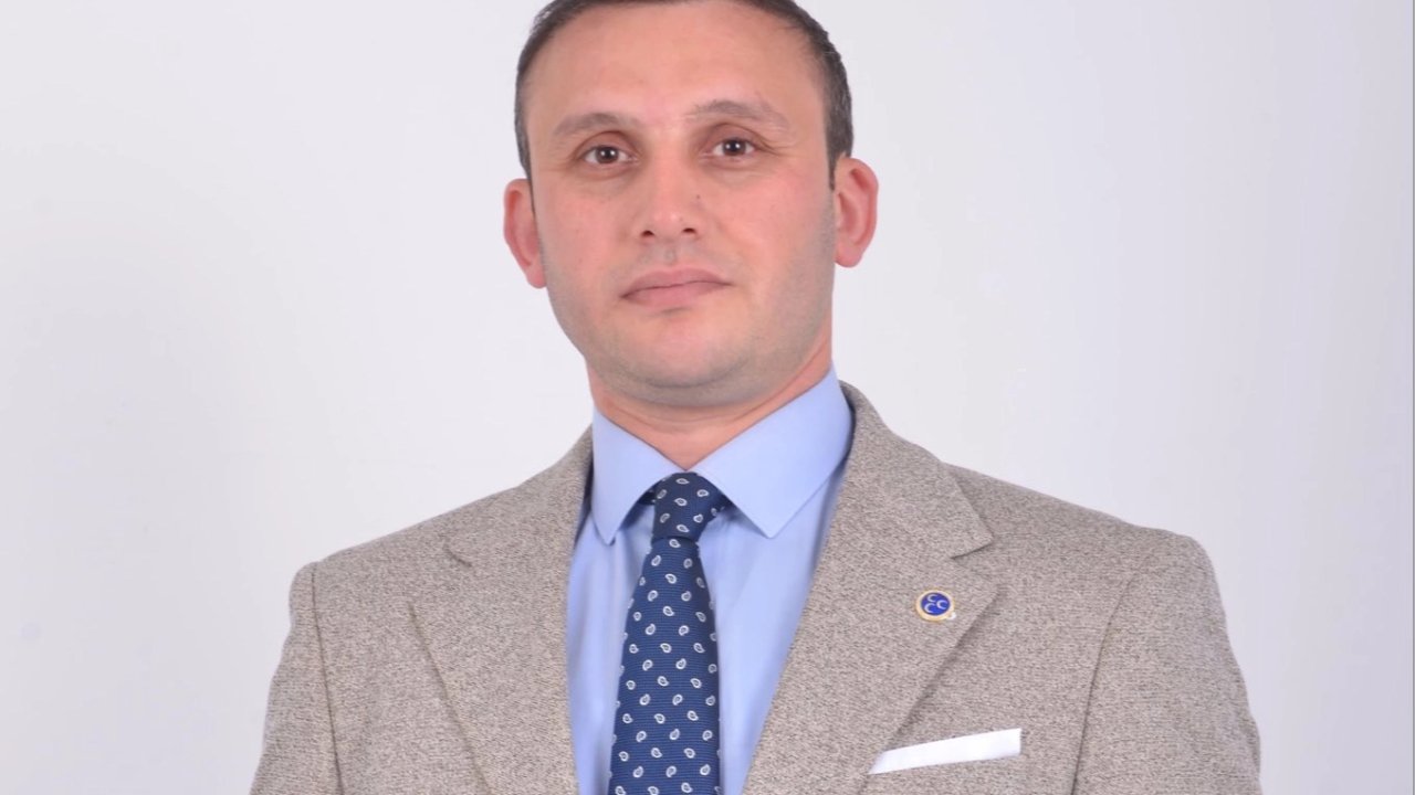 MHP'li Çömlekçi: Bayrak değişimi olarak görülmeli