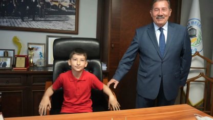 Muğla Milas'ta koltuk küçük Mehmet Emir'de