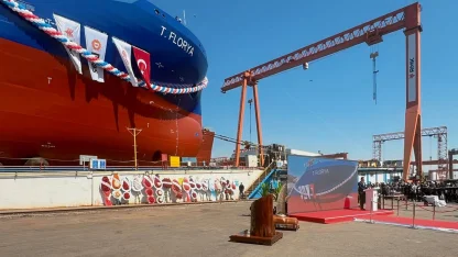 NB129 T. FLORYA denize indirildi