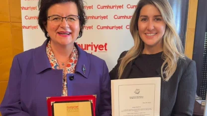 Pfizer Türkiye'ye 'Bilimsel Eğitime Katkı Ödülü'