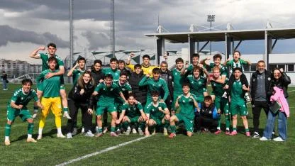 Genç kartallar grubunda şampiyon oldu