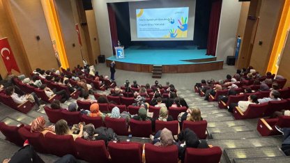 Sakarya otizme dair bilimsel yaklaşımlar SGM’de ele alındı