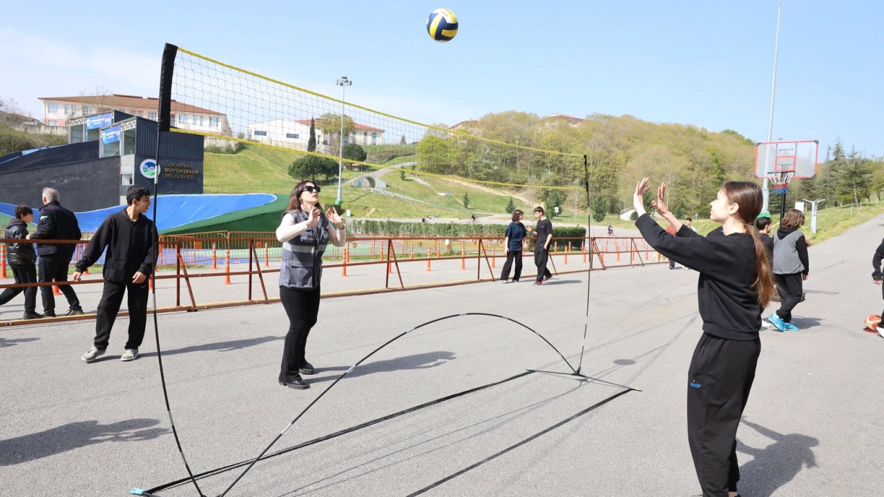 Sakarya'da Bisiklet Vadisi’nde liselilere bilim ve sanat dolu etkinlik