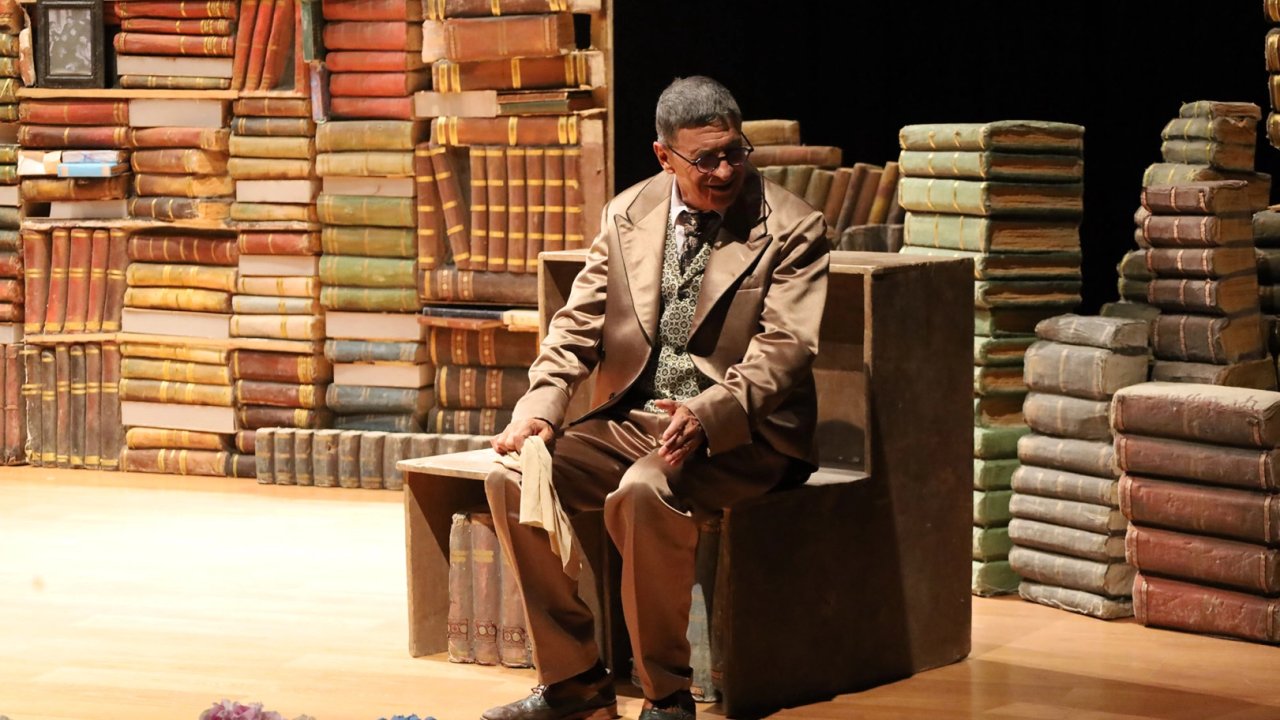 Sakarya’da Çehov Kabare’ye büyük ilgi