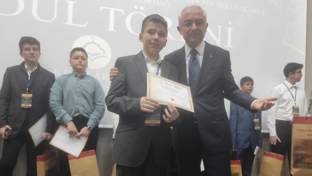 Sakarya’dan “Genç Bilaller Ezan Okuma Yarışması”nda büyük başarı
