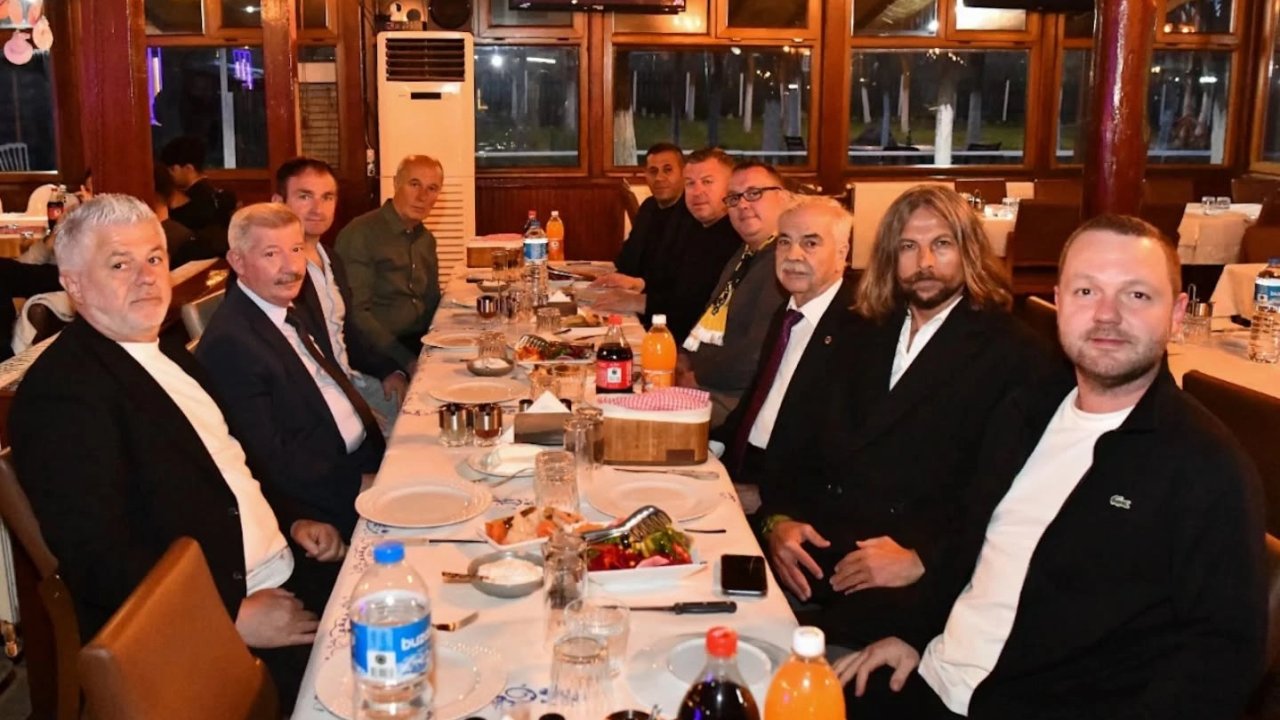 Şampiyon Keşanspor zafer yemeğinde buluştu