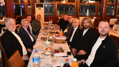 Şampiyon Keşanspor zafer yemeğinde buluştu