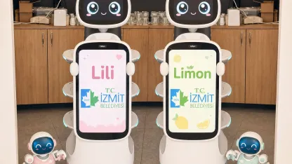 Servis robotları İzmit Gülümse Kafelerde iş başı yaptı