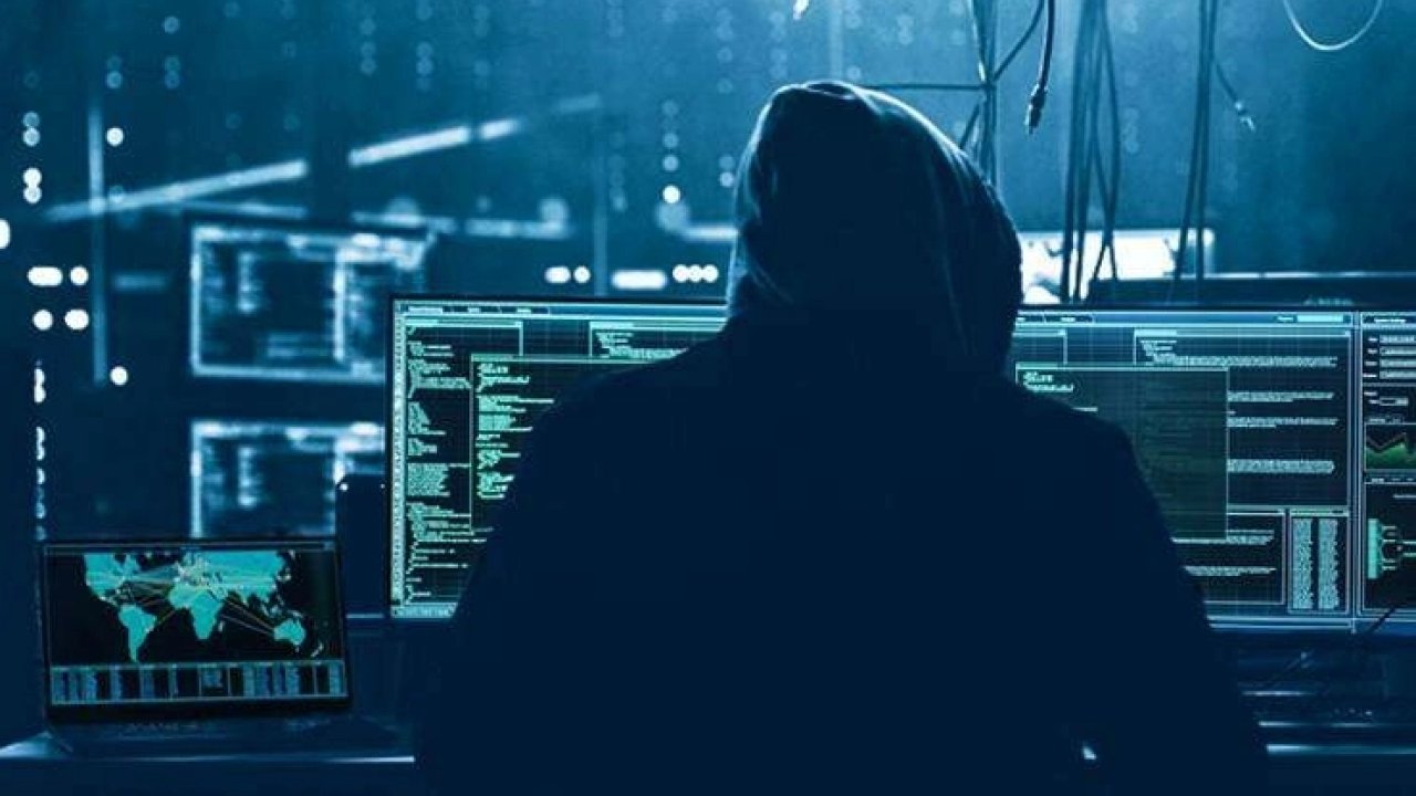 Sivas'ta 'okullara saldırı' iddiası paylaşan öğrenciye gözaltı!